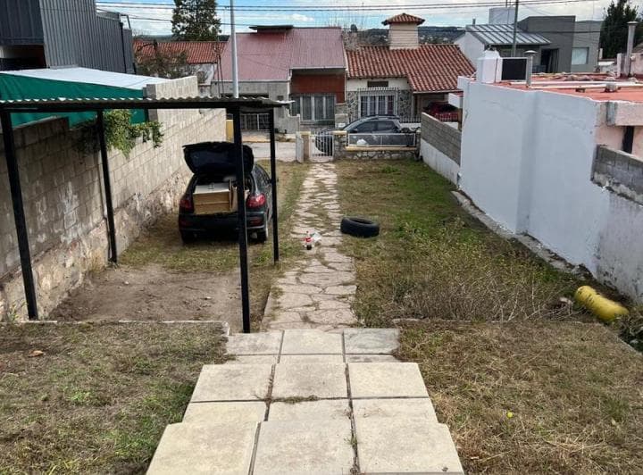 Casa en La Falda - Alquiler a 4 Cuadras de La Av Eden - 2 Hab. - 4