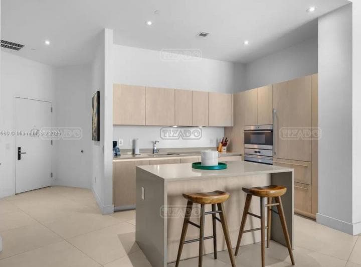 Departamento en Venta en Hollywood, Miami, Florida - 4