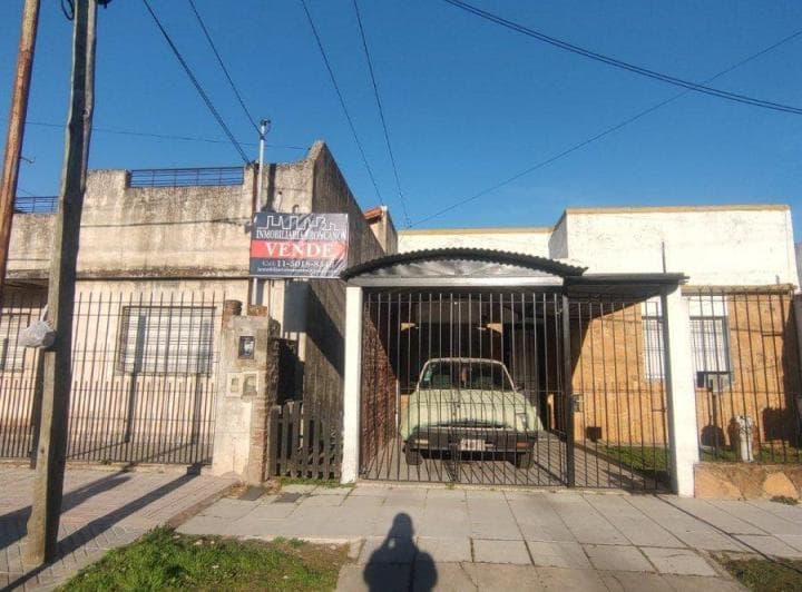 PH en Venta a Refaccionar en Bernal - 4