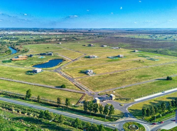 Terreno en Barrio Cerrado, La Finca, 800 m² - 4