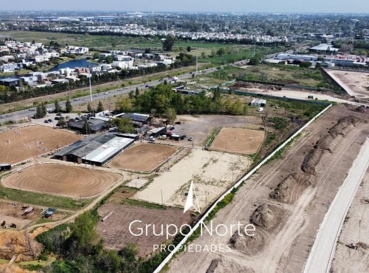 Terreno en Venta Al Lago en Nordelta, Casuarinas. Financiado. - 5