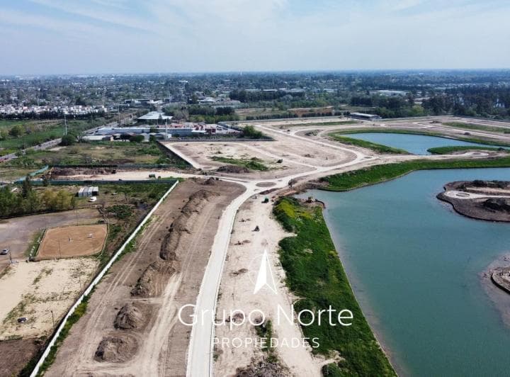 Terreno en Venta Al Lago en Nordelta, Casuarinas. Financiado. - 4