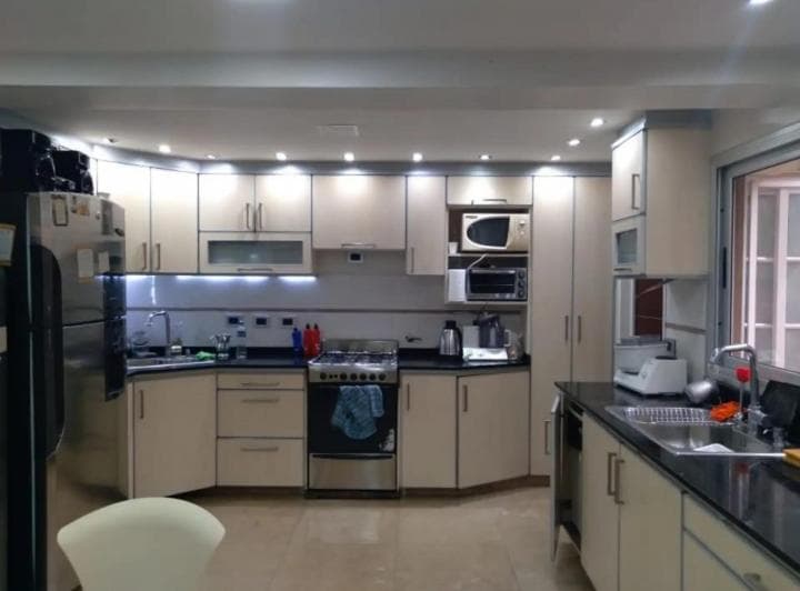 Excelente Departamento con 4 Habitaciones en Venta en Flores Norte - 5