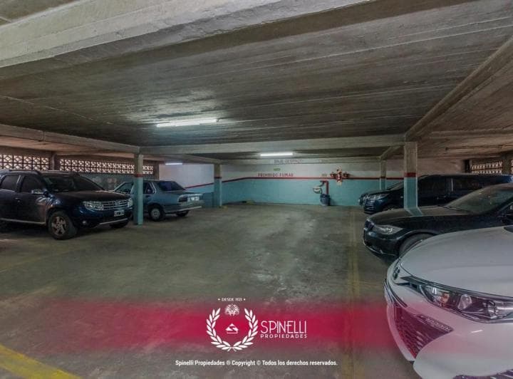 Cochera · Fija, Cubierta E Individual · Ubicada en Maza y Av San Juan! - 4