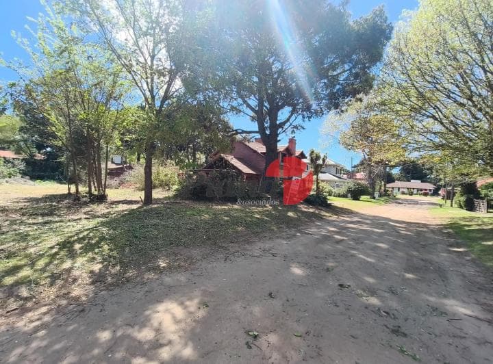 Terreno en Venta - Zona Iglesia - Encantador Entorno - Proximo Al Mar - 5