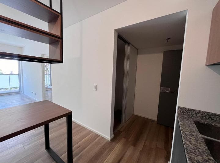 Venta 2 Amb. a Estrenar, Apto Prof. con Amenities - Subte a - 5