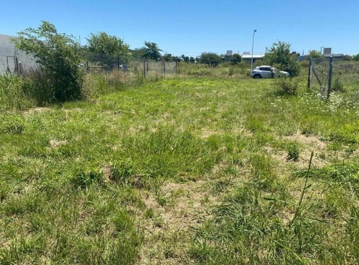 Se Vende Lote en Barrio Soles Serranos III, Unquillo - 3