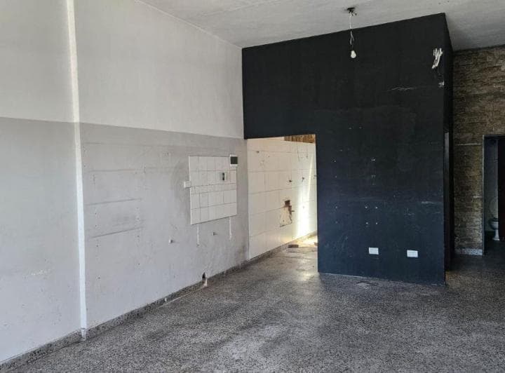 2 Locales - Venta en Block - 117 m - Excelente Ubicación - 4