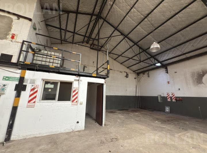 Galpón 430 m² Cub! en Villa Granaderos de San Martín! Venta - 3