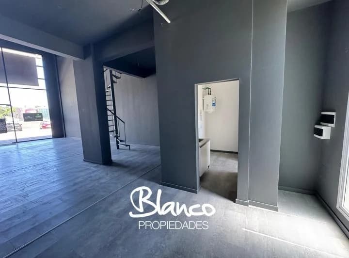 Local en Alquiler Sobre Panamericana en Legend Residences - Pilar - 5