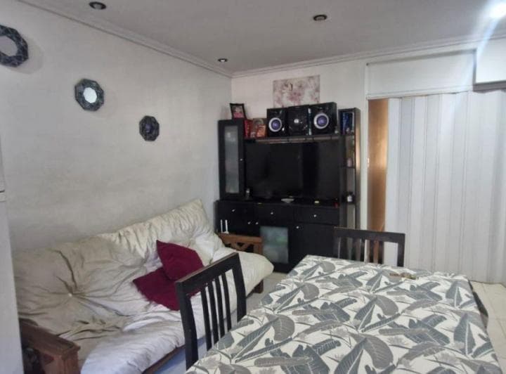 Venta de Departamento con Patio y Garage de 3 Ambientes en Caseros - 4
