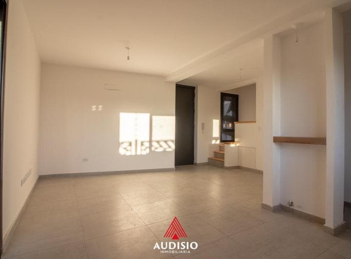 Duplex - Carlos o Bunge 3916 - 3