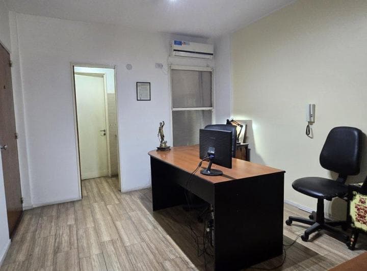 Oficina Luminosa con Baño y Cocina en San Nicolás – 33 m² (Microcentro) - 5