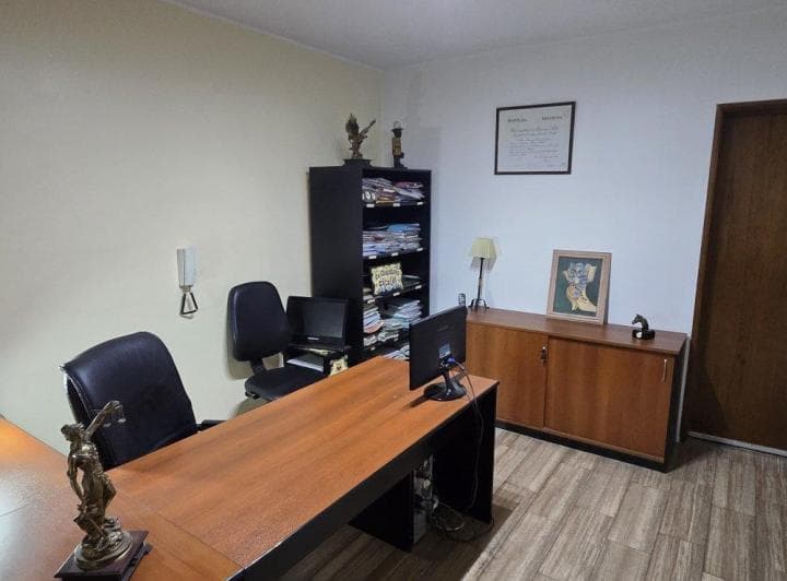 Oficina Luminosa con Baño y Cocina en San Nicolás – 33 m² (Microcentro) - 2