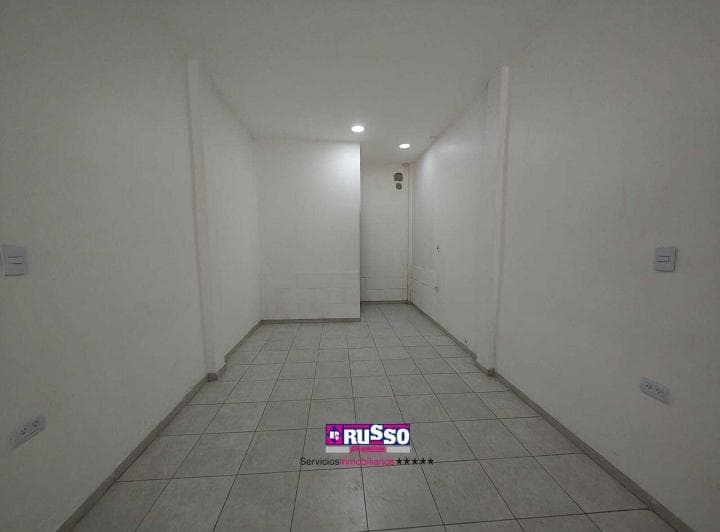 Alquiler Local Comercial en San Justo - 5