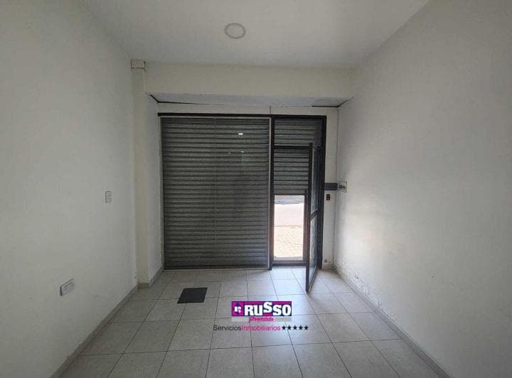 Alquiler Local Comercial en San Justo - 4