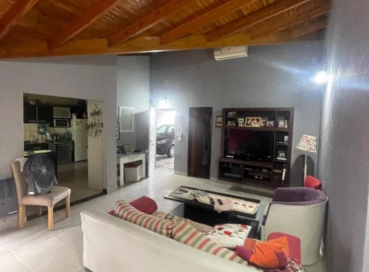 Casa en Venta 5 Ambientes en Merlo Centro - 3