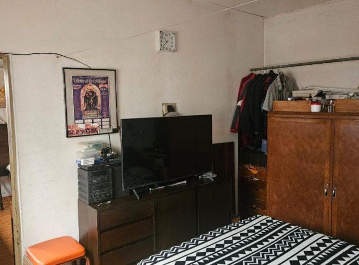 2 Departamentos en Block - 211 m - 77 m Cubiertos - 4 Dorm. - No Paga Expensas - 5