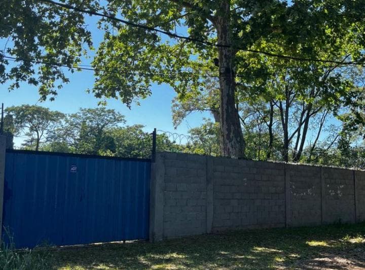 Terreno en Venta de 1800 m² con Pileta - 3
