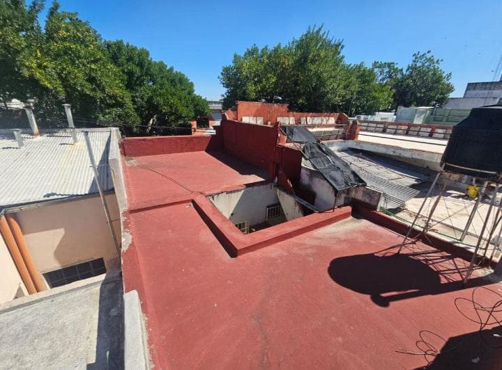 Venta Casa de 1 Dormitorio en Arroyito, Patio + Terraza Juan José Paso Al 1400 - 4