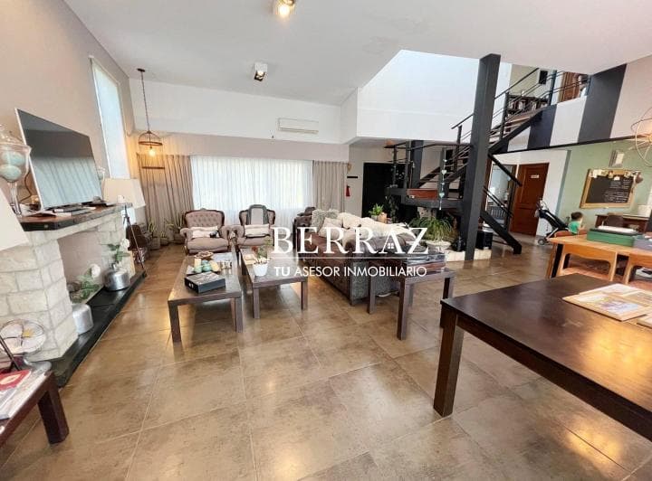 Casa Venta 3 Dorm. Barrio Los Robles Lote de 1000 m² Haras Santa Maria - 2