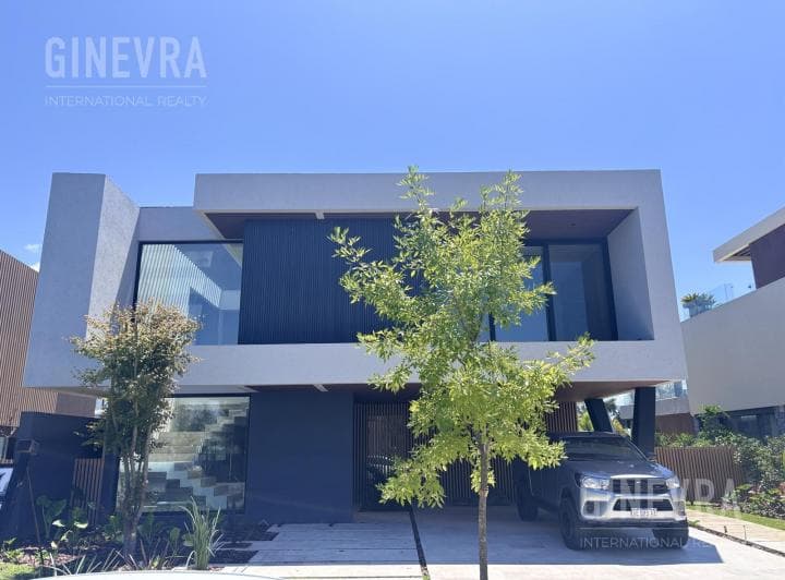 Casa en Venta en El Yacht Nordelta - 2