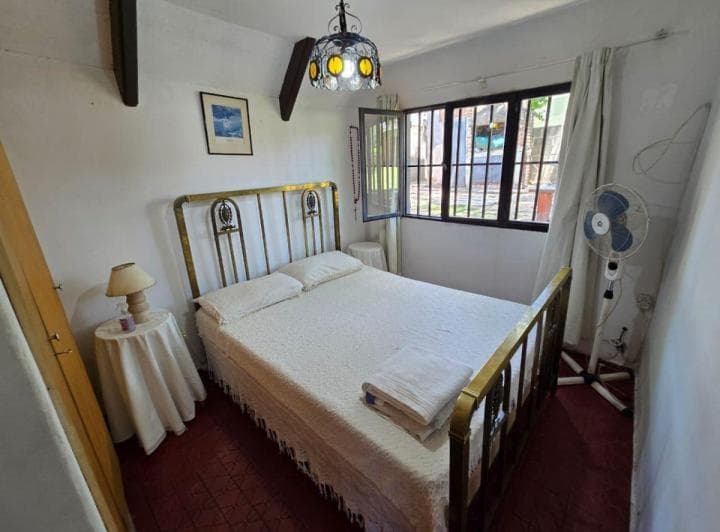 Venta: Casa - 2 Dorm. - Pileta, Patio, Cochera, Quincho - Villa Carlos Paz - 4