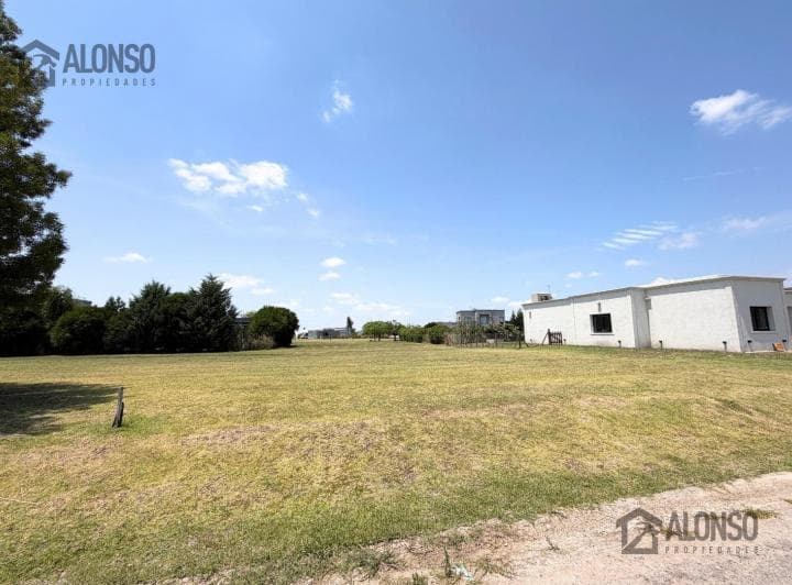 Lote 20x33 en Barrio Privado Horizontes Al Sur en Venta - 3