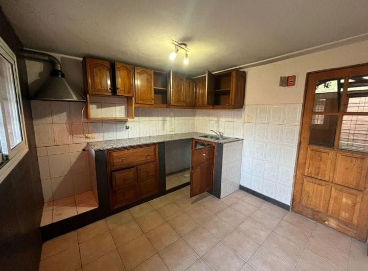 En Venta: Amplia Casa en Capilla del Rosario, Guaymallen - 3