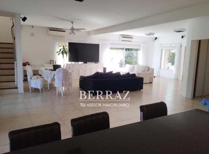 Casa Venta 9 Ambientes en La Pionera, Estancias del Pilar Lote Lote 1300 m² - 2
