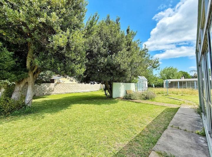 Casa - Lote - Pileta Cubierta - 3