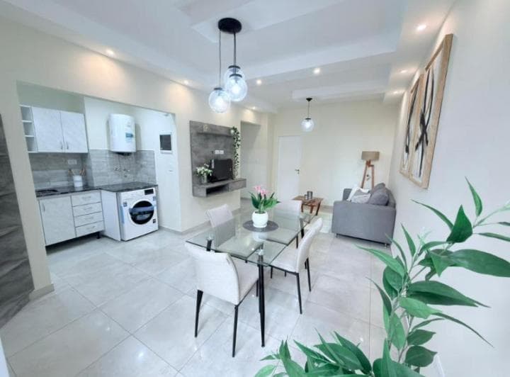 Venta Departamento 2 Amb con Balcón Zona Aldrey - 5