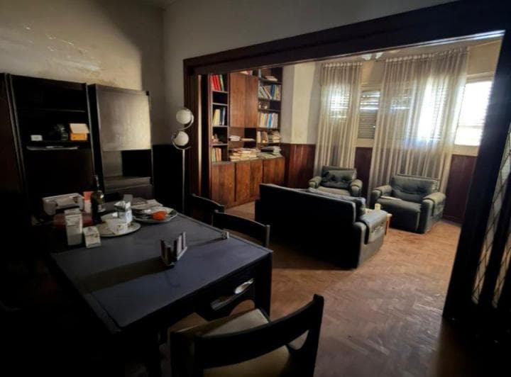 Casa en Venta 2 Dorm. y Gran Parque en 10 Entre Montevideo y 166 Berisso - 2