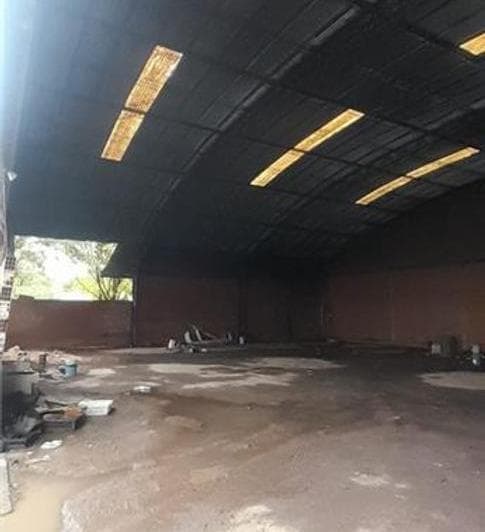 Galpón en Pilar Centro Sobre Terreno de 3.800 m² - 4