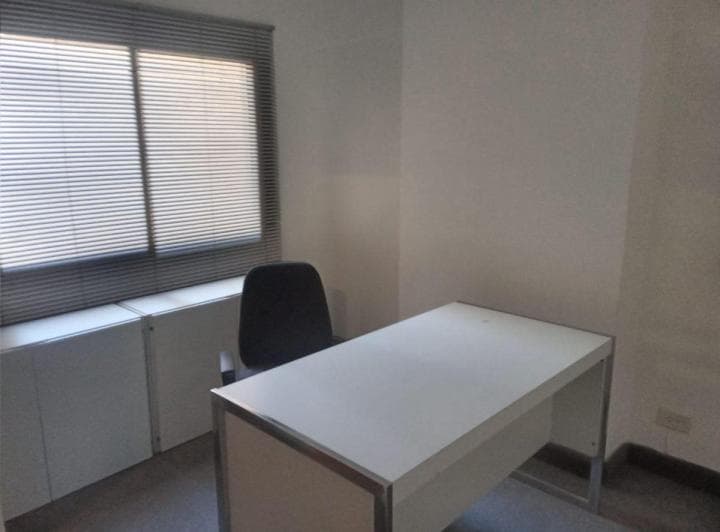 Oportunidad Liquidamos Oficina a m de Bv Illia y Una Cuadra de Patio Olmos - 5