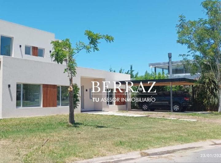 Casa Venta 5 Dorm. Barrio San Matias Area 3 Lote de 738 m² Escobar - 2
