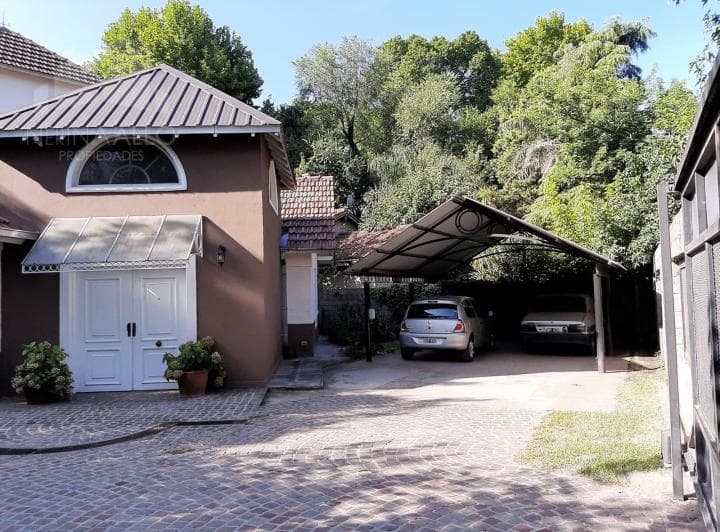 Venta Casa Quinta en Villa Udaondo - 4