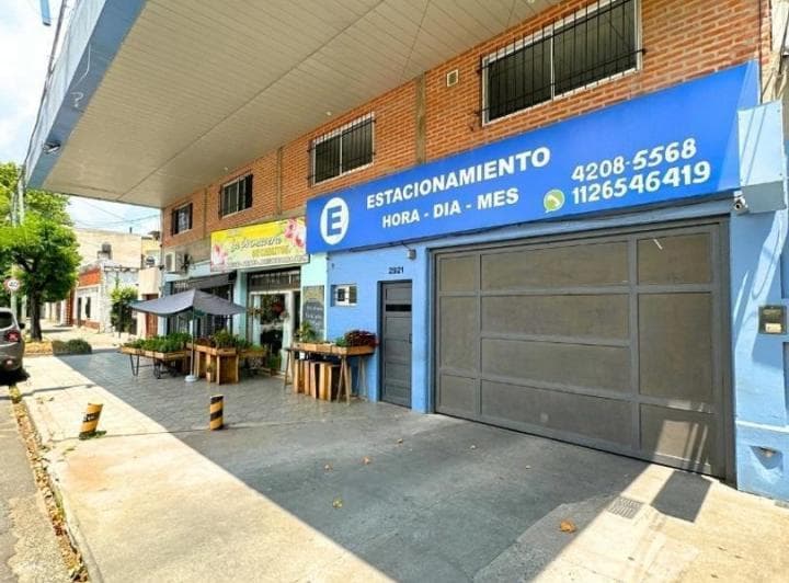 Garage en Venta con 75 Cocheras + 2 Locales en Venta - 5