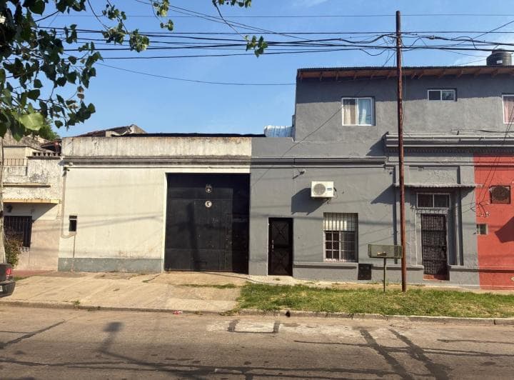 Venta/alquiler - Galpón en Crucecita a m de Gutiérrez - 3