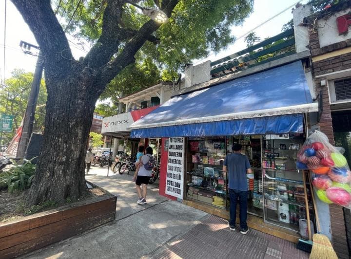 Local en Venta con Renta Alta - Martinez - 110 m² - Zona Comercial - 2