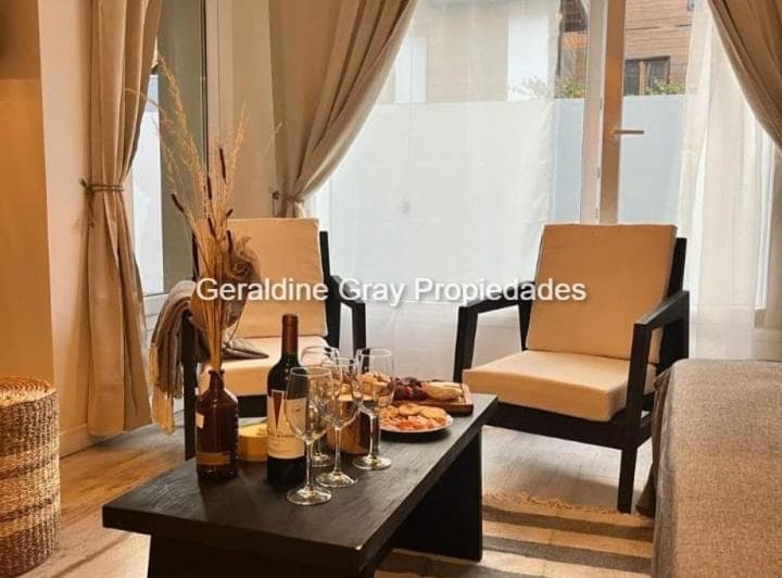 Hermoso Departamento Monoambiente en Edificio Pinot Noir en El Centro de San Martin de Los Andes - 2