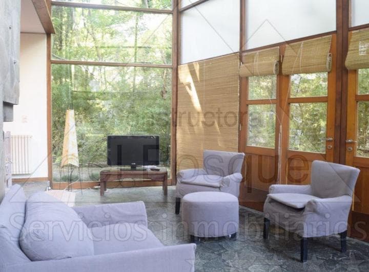 Encantadora Casa Diseñada Para Dos Personas, en Dos Plantas. (Cod - 150) - 2