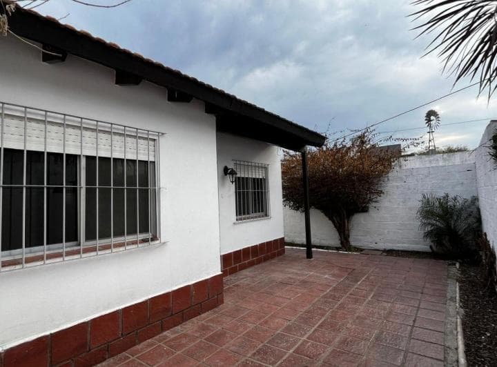 Casa en Venta en Merlo Sur a Tres Cuadras del Mástil Oportunidad! - 2