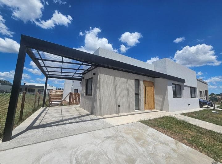 Casa en Venta en Santa Elisa, Pilar del Este, Pilar - 2
