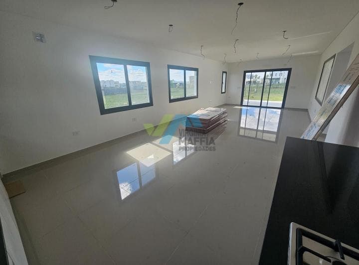 Casa en Venta en Santa Elisa, Pilar del Este, Pilar - 5
