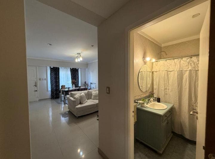 Casa con 3 Dorm. y 180 m² en Venta en Lanús Este. Detalles de Categoría. - 5