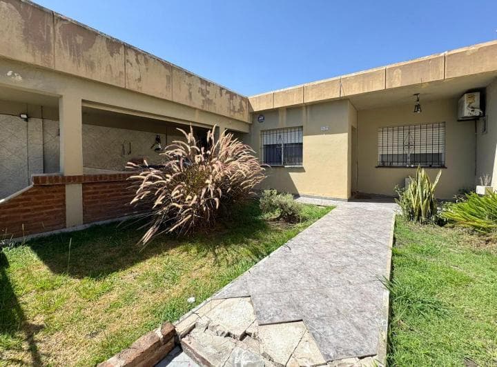 Casa - 3 Ambientes - Merlo Norte - 2