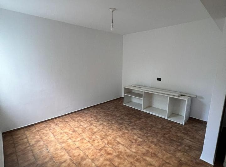 Alberdi Inmobiliaria Vende Dúplex en Calle Bolivar 429 B Guemes. - 5