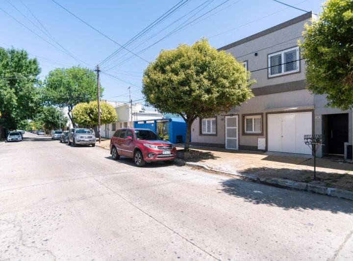Venta de Casa de 3 Dorm. en Calle 30 Entre 63 y 64 - 3