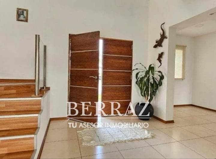 Casa Venta 7 Ambientes en San Francisco Villanueva Lote de 930 m² - 3